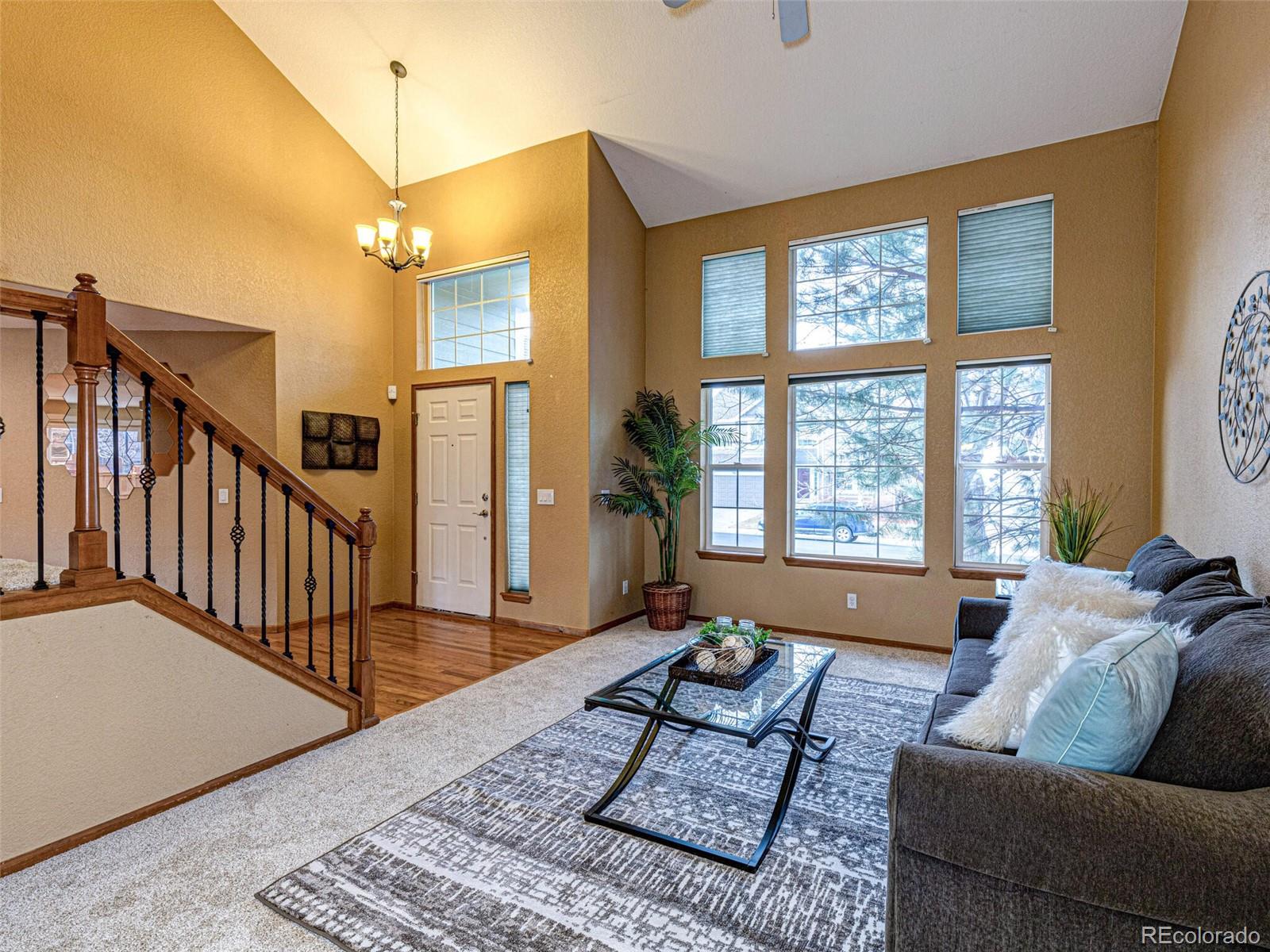 9875 Sylvestor Road Highlands Ranch, CO 80129 - Photo 4 of 35