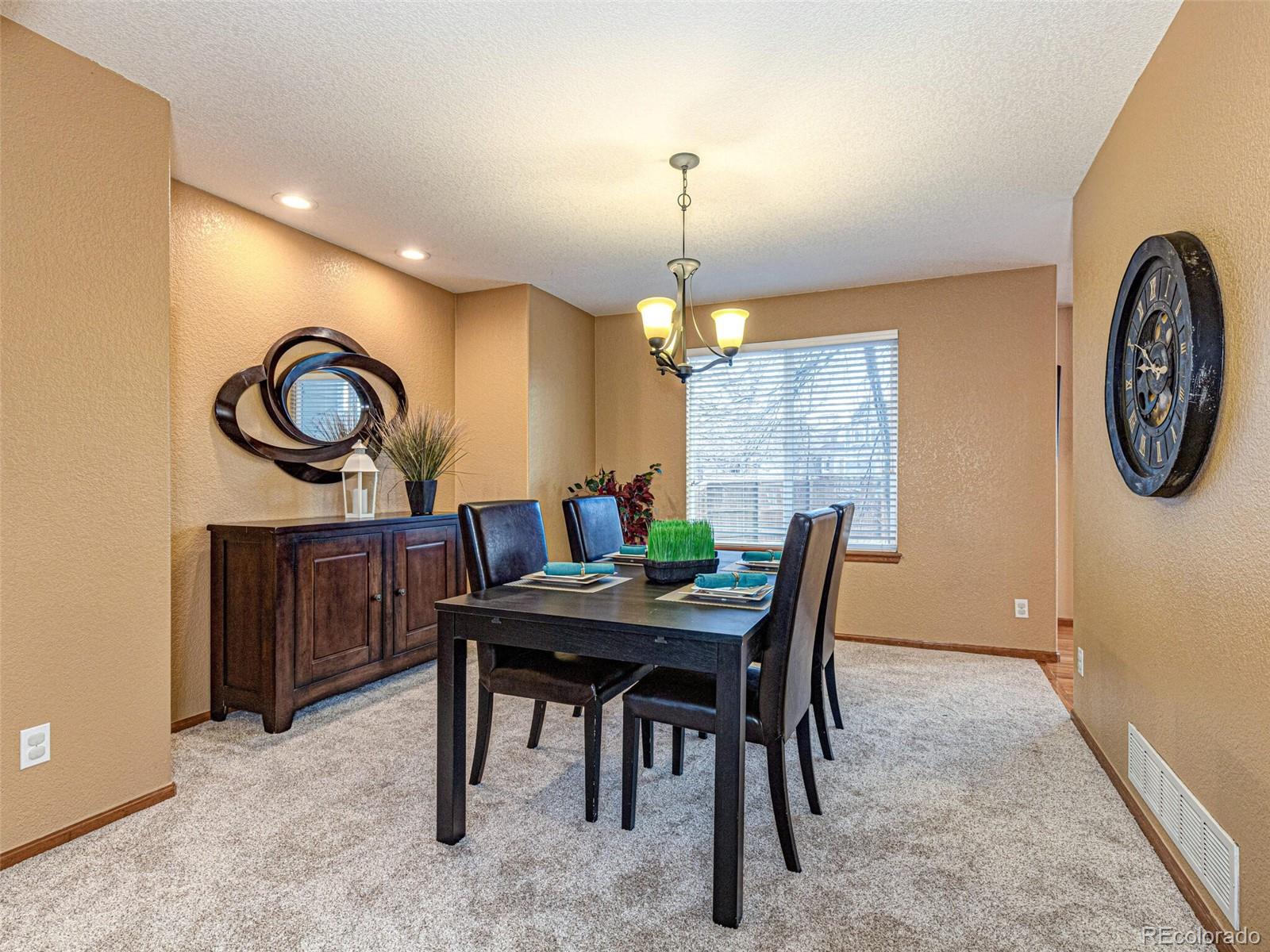 9875 Sylvestor Road Highlands Ranch, CO 80129 - Photo 5 of 35