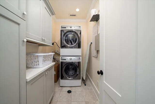 $359,900 | 811 West Ashley Avenue, Unit 10, Folly Beach, SC 29439