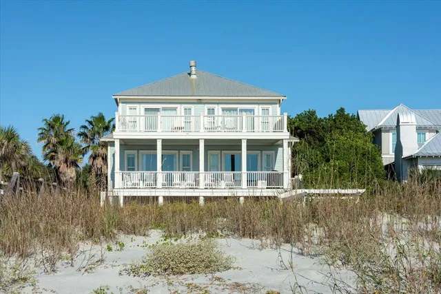 $359,900 | 811 West Ashley Avenue, Unit 10, Folly Beach, SC 29439