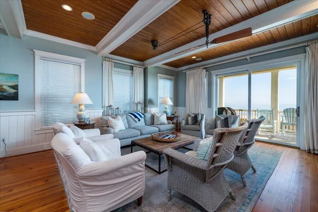 $359,900 | 811 West Ashley Avenue, Unit 10, Folly Beach, SC 29439