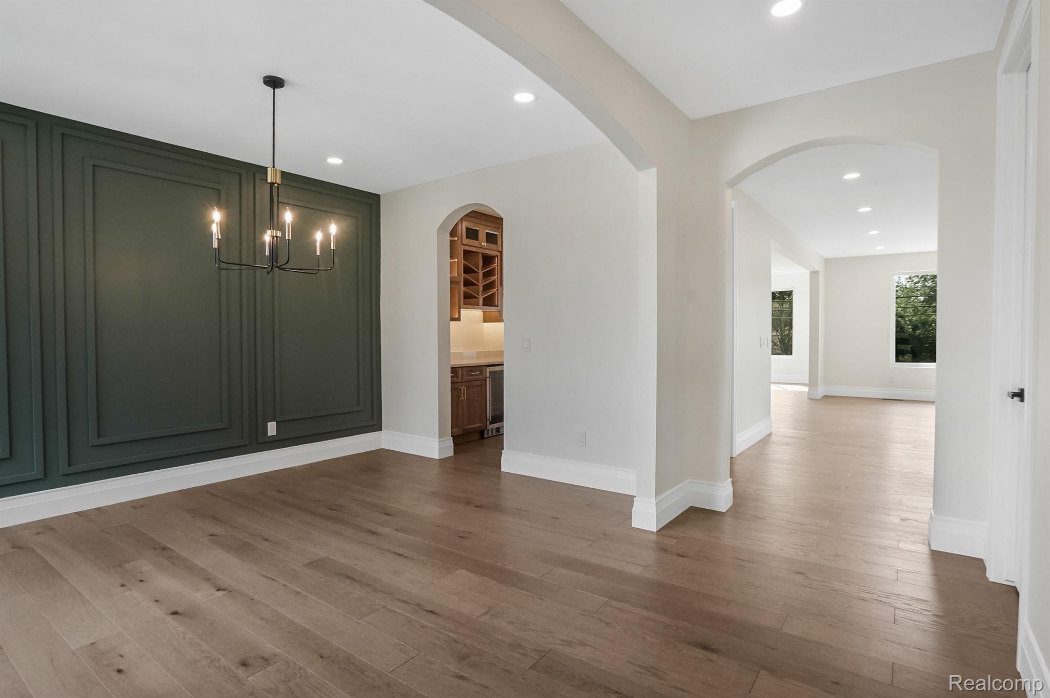 3815 Kent Road Royal Oak, MI 48073 - Photo 12 of 71 Gallery Image 12