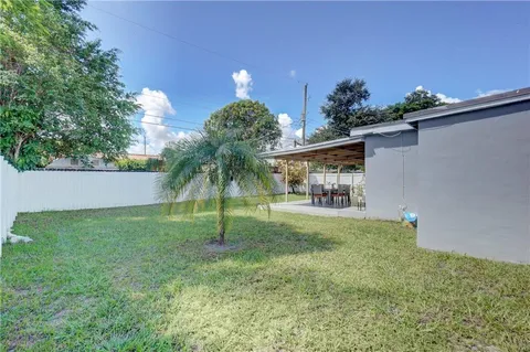 $495,000 | 4186 Southwest 48th Court, Fort Lauderdale, FL 33314