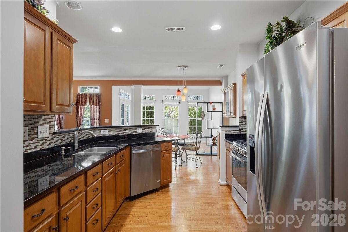 4209 Piccadilly Lane Fort Mill, SC 29707 - Photo 8 of 30