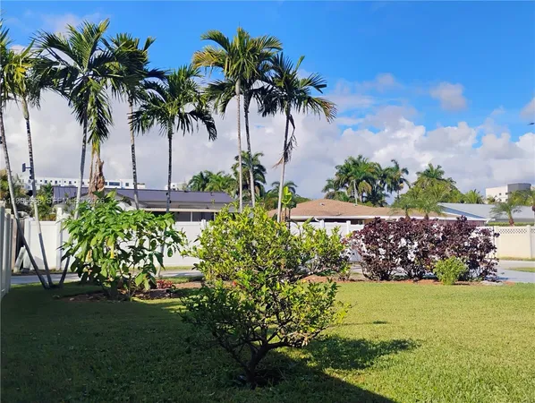 $595,000 | 120 Southeast 3rd Avenue, Dania Beach, FL 33004