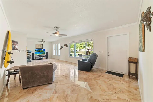 $595,000 | 120 Southeast 3rd Avenue, Dania Beach, FL 33004