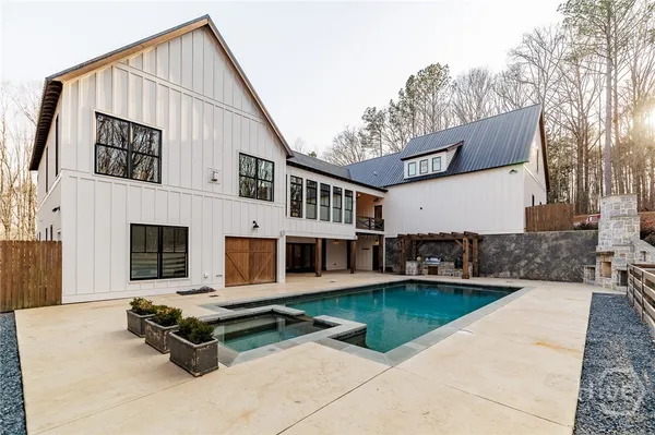 $2,375,000 | 1355 Allgood Road, Athens, GA 30606