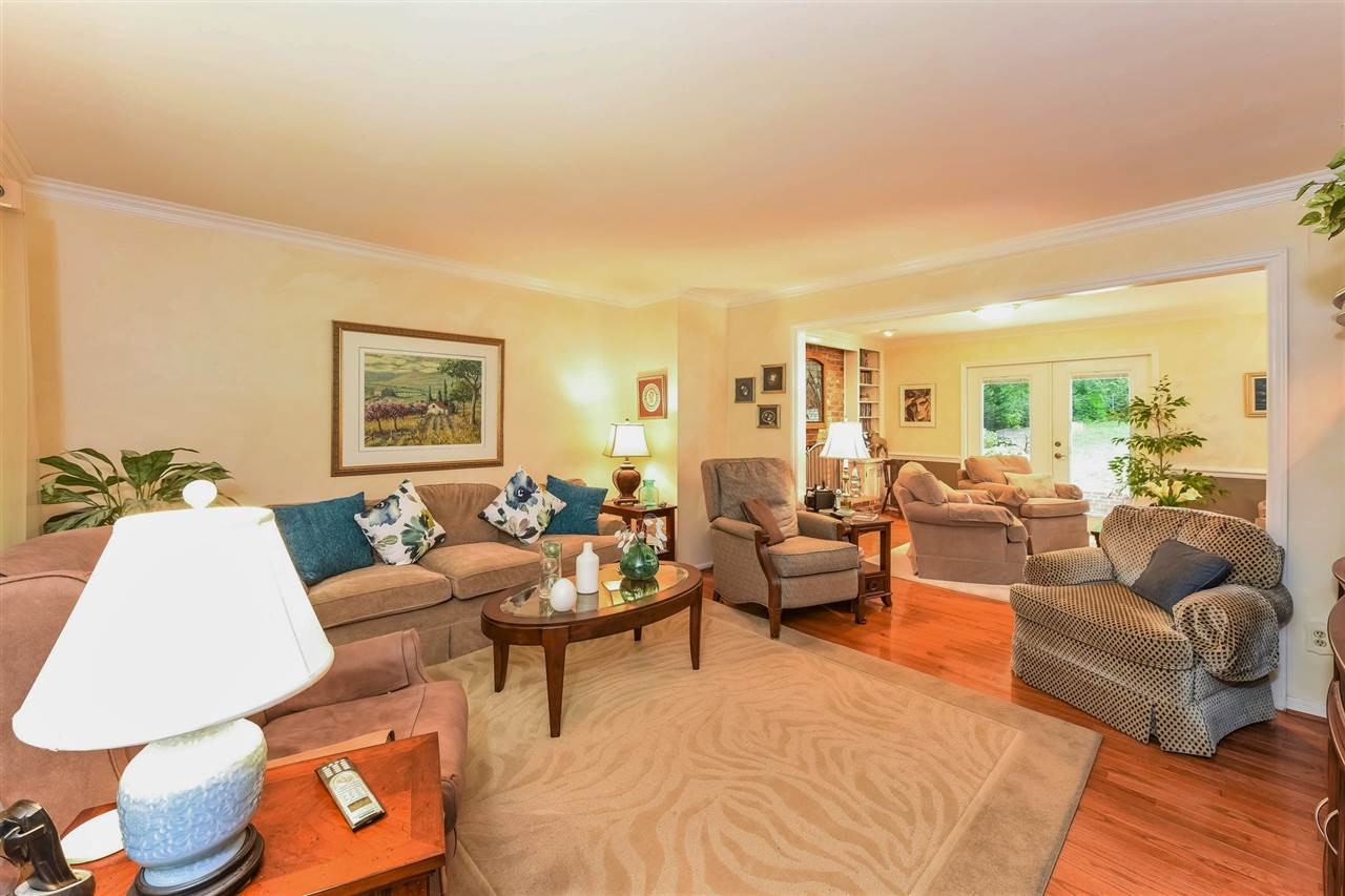 9716 Rock Creek Road Raleigh, NC 27613 - Photo 6 of 25 Living Room
