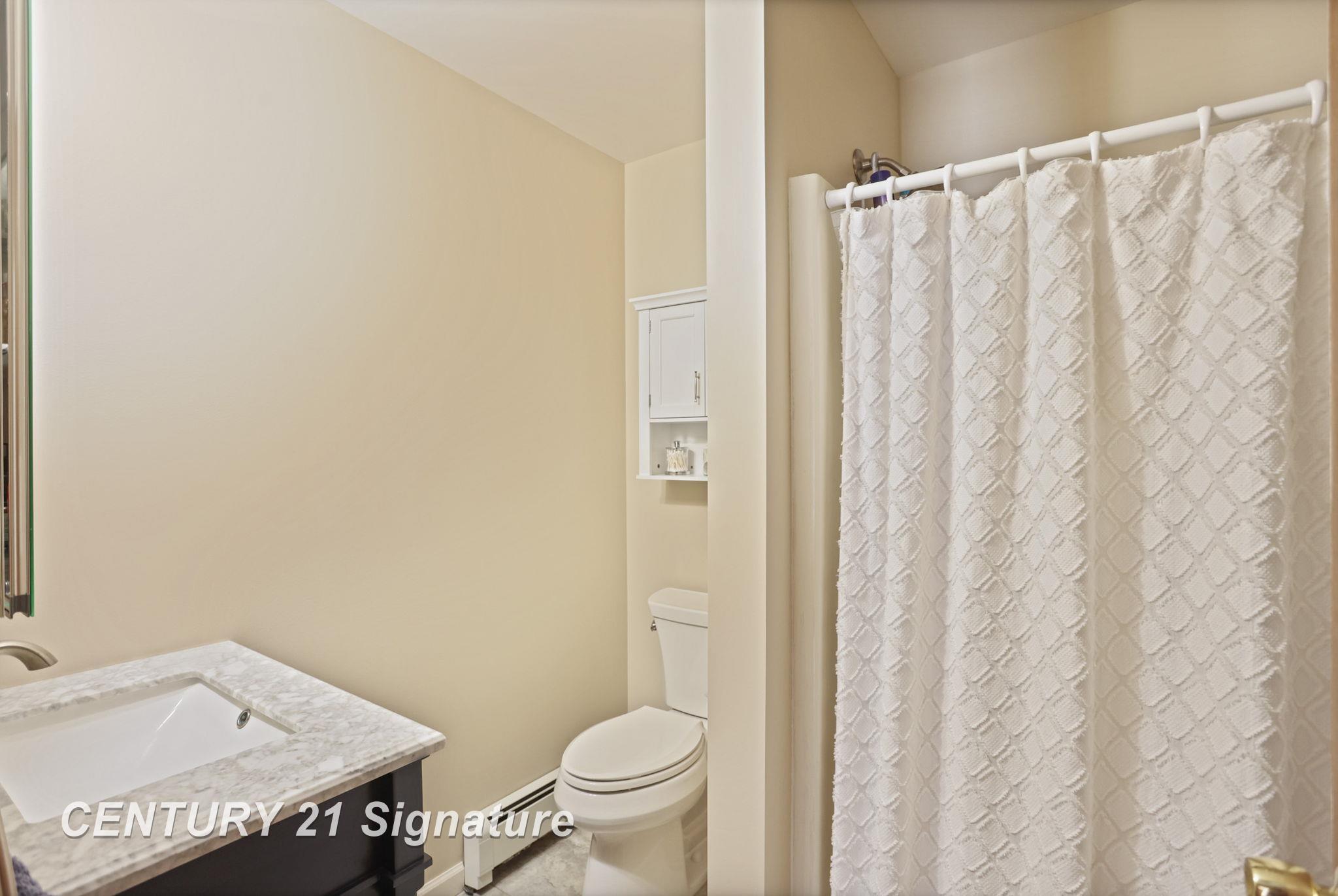 7262 Kochville Road Freeland, MI 48623 - Photo 20 of 34 50167453-bd3ab975-4292-462d-a521-1f3ca6484390.JPG