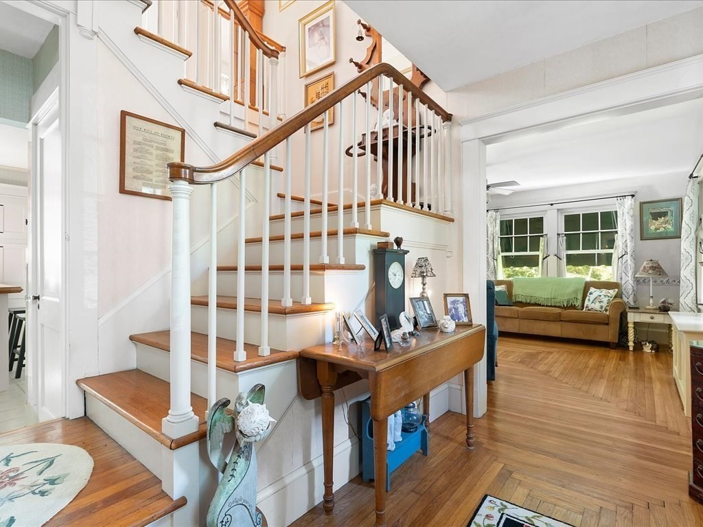 208 Old Warren Road Swansea, MA 02777 - Photo 11 of 27 Gallery Image 11