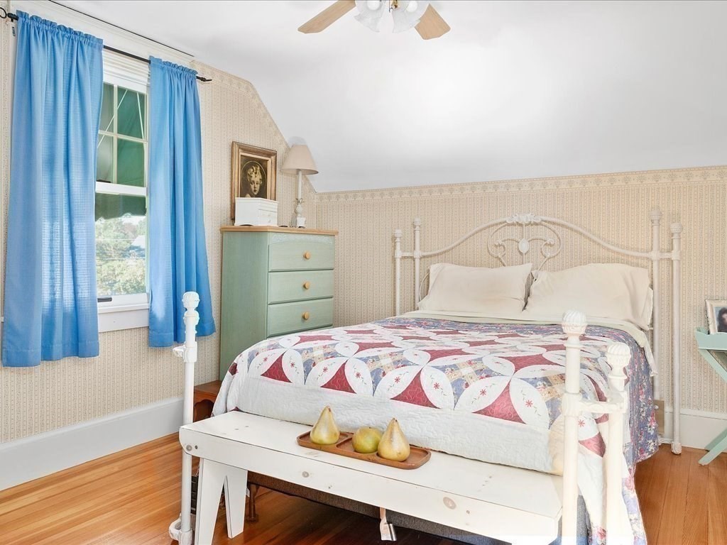 208 Old Warren Road Swansea, MA 02777 - Photo 22 of 27 Gallery Image 22
