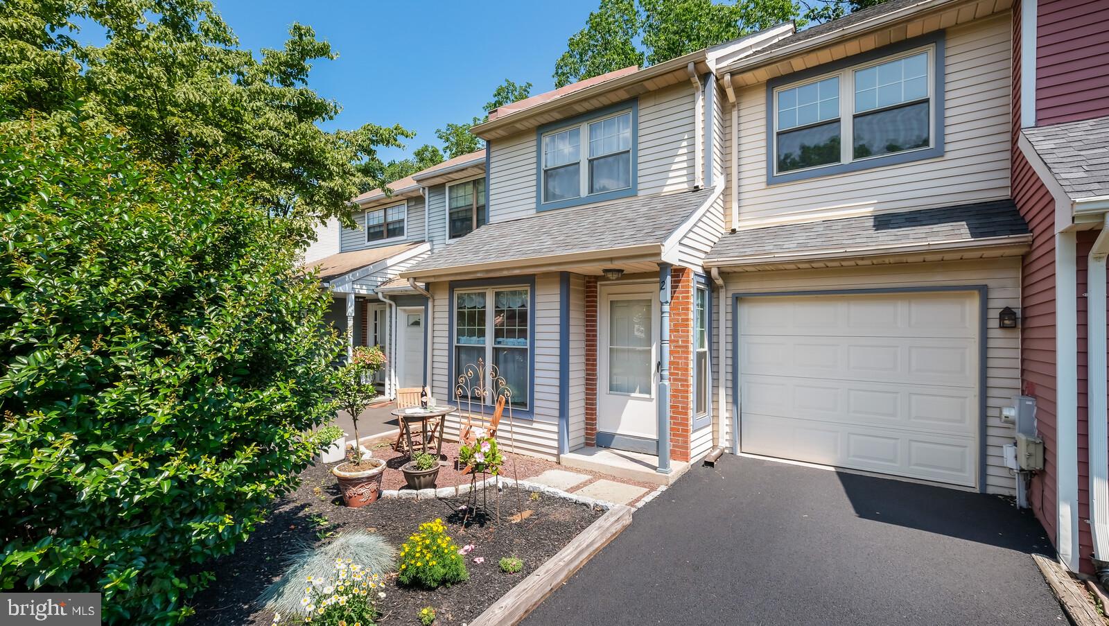 2 East Ridge Mews Newtown, PA 18940 - Photo 1 of 38 Gallery Image 1