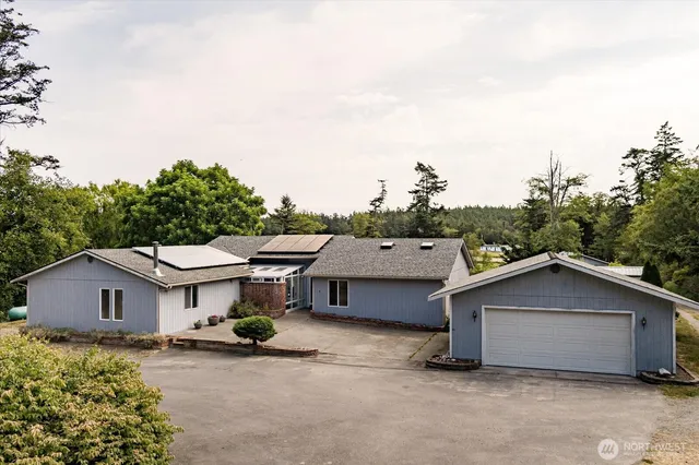$785,000 | 1476 Boon Hollow Lane, Oak Harbor, WA 98277