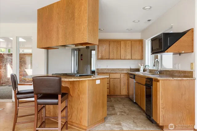 $785,000 | 1476 Boon Hollow Lane, Oak Harbor, WA 98277