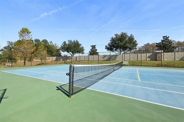 a view of a tennis court
