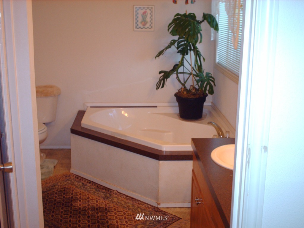 153 Godfrey Road Mossyrock, WA 98564 - Photo 7 of 8 Gallery Image 7