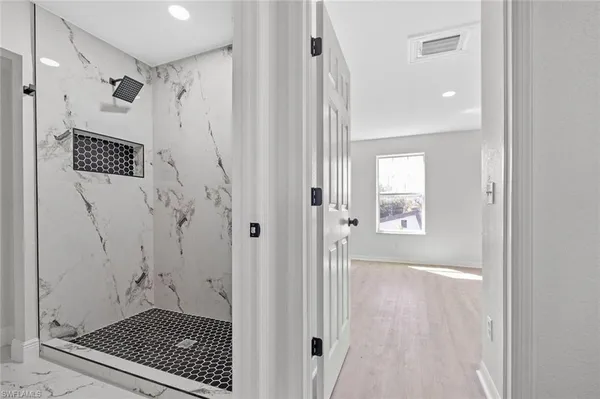 $499,900 | Undisclosed Address, Naples, FL 34113