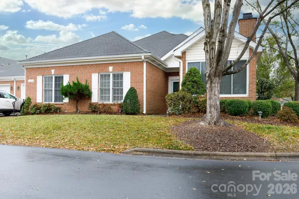$439,000 | 11349 Olde Turnbury Court, Charlotte, NC 28277