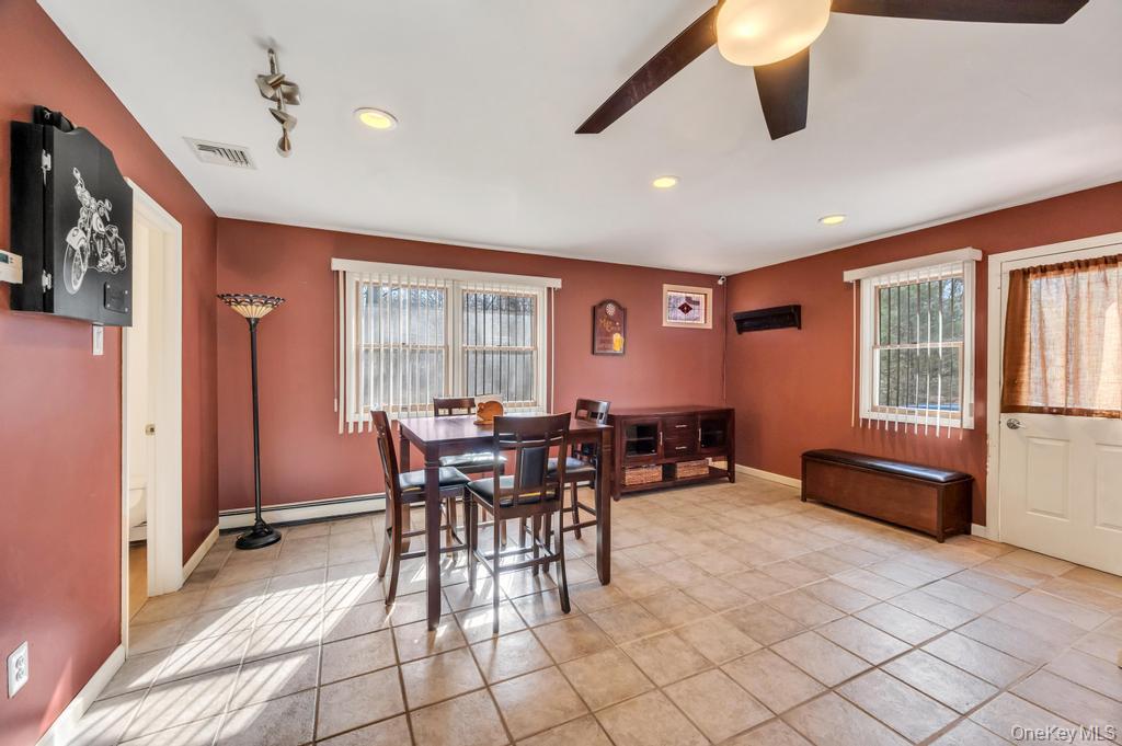 34 Giant Oak Road Ridge, NY 11961 - Photo 27 of 48