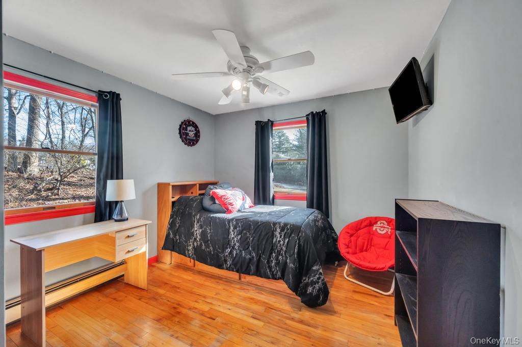 34 Giant Oak Road Ridge, NY 11961 - Photo 32 of 48