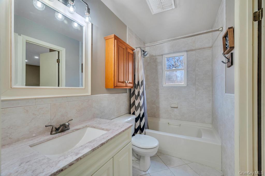 34 Giant Oak Road Ridge, NY 11961 - Photo 35 of 48