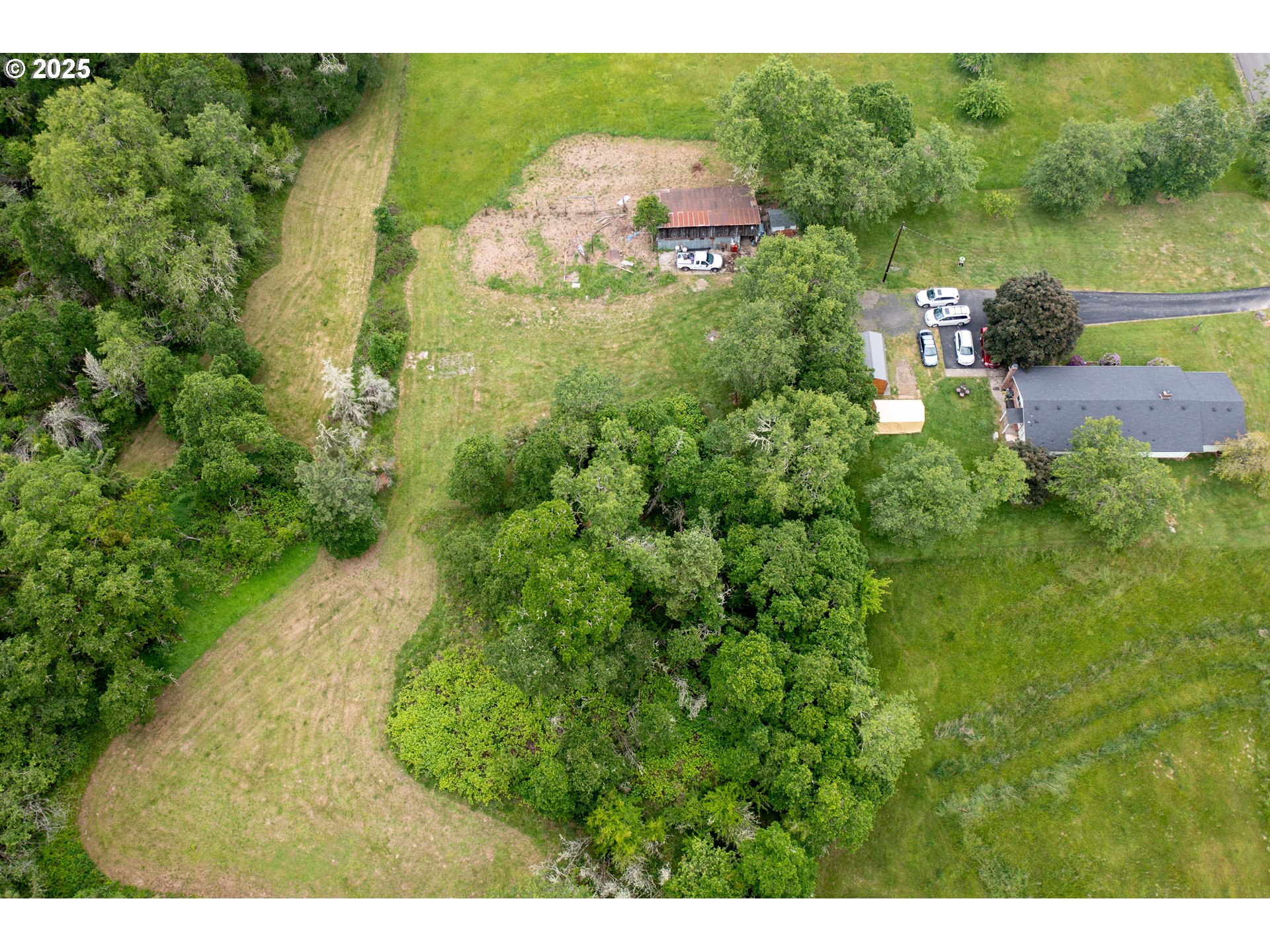 87554 Miller Road Veneta, OR 97487 - Photo 41 of 48