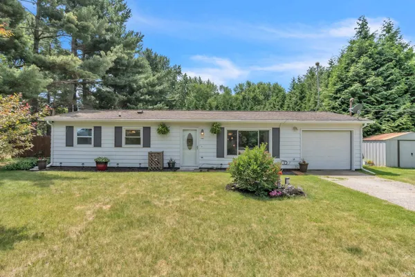 $230,000 | 1585 West 115 North, Angola, IN 46703