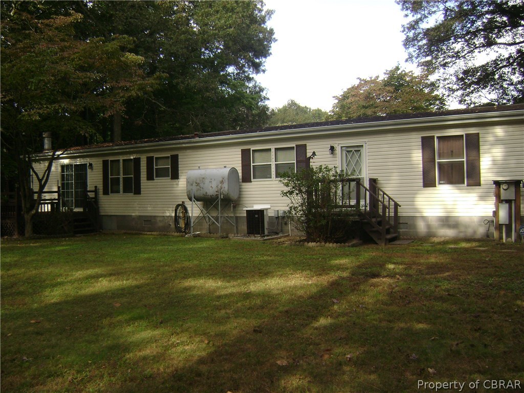 206 Woft Pond Road Mattaponi, VA 23110 - Photo 6 of 31