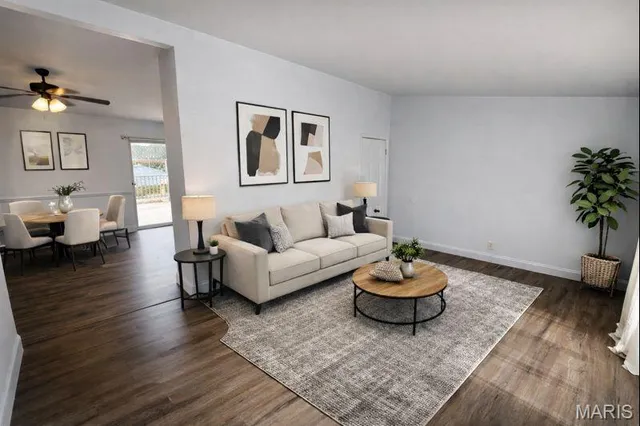 $158,999 | 965 Cheyenne Drive, Florissant, MO 63033