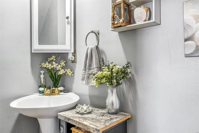 $295,000 | 105 6th Street, Eureka, MO 63025