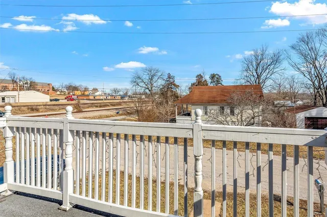 $295,000 | 105 6th Street, Eureka, MO 63025