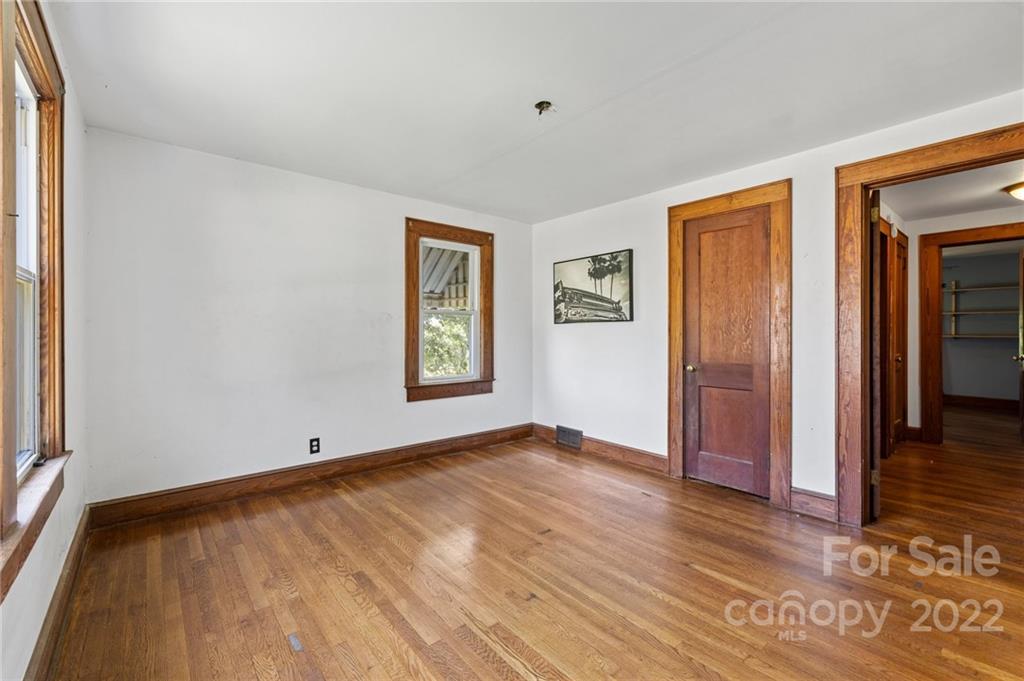 52 Huffman Road Asheville, NC 28806 - Photo 17 of 38 Gallery Image 17