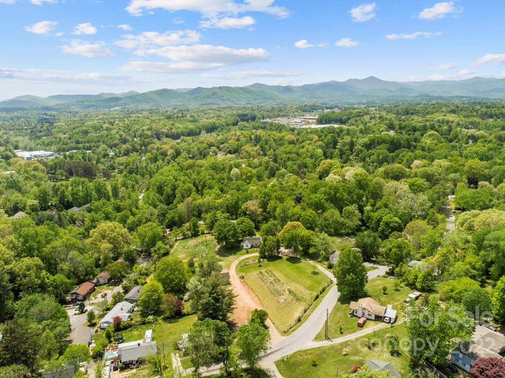 52 Huffman Road Asheville, NC 28806 - Photo 36 of 38 Gallery Image 36
