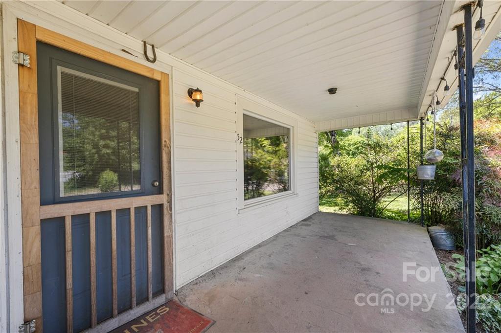 52 Huffman Road Asheville, NC 28806 - Photo 7 of 38 Gallery Image 7