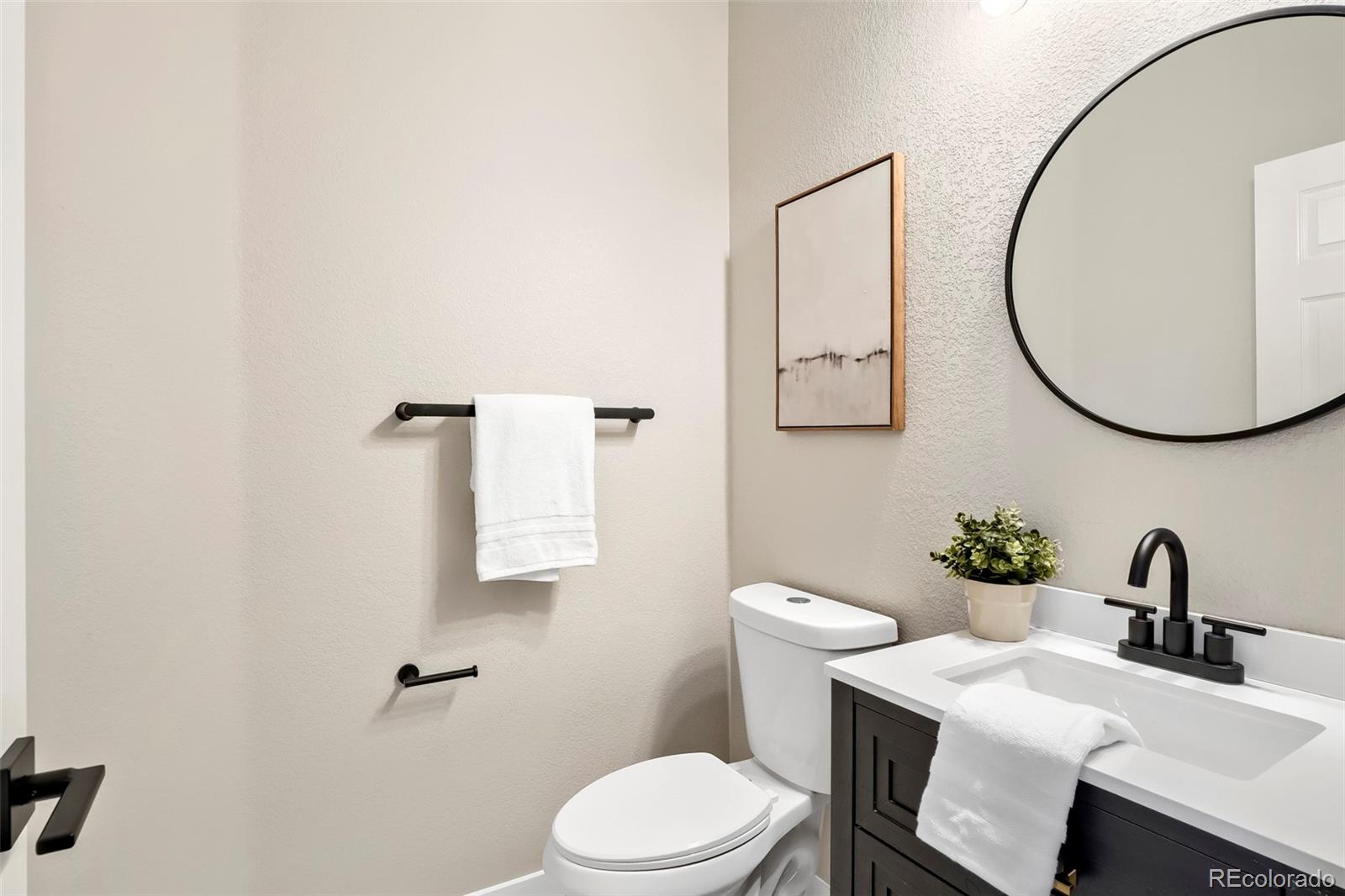 3818 East Mallard Drive Highlands Ranch, CO 80126 - Photo 16 of 44