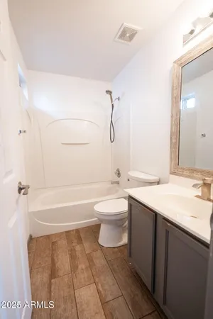 $337,000 | 7780 North 57th Drive, Glendale, AZ 85301