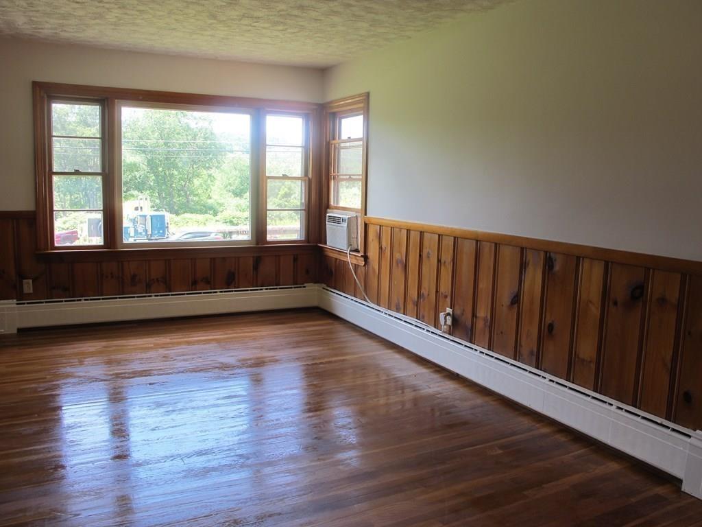 611 South Barre Road Barre, MA 01005 - Photo 5 of 41