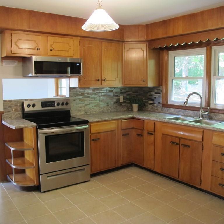611 South Barre Road Barre, MA 01005 - Photo 10 of 41