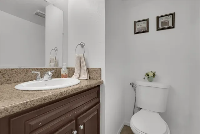 $599,900 | 14031 Astoria Street, Unit 102, Sylmar, CA 91342