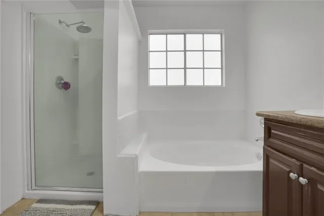 $599,900 | 14031 Astoria Street, Unit 102, Sylmar, CA 91342