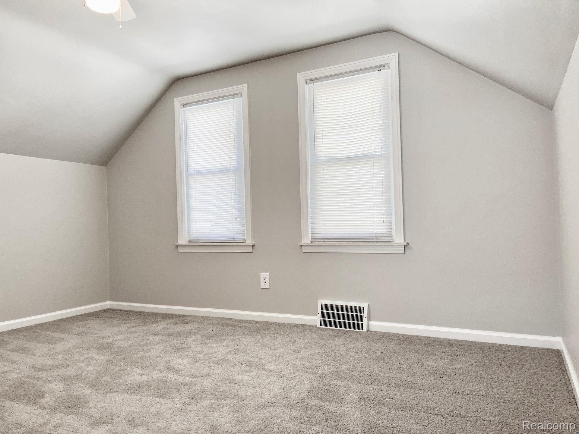 2190 Dorothea Road Berkley, MI 48072 - Photo 10 of 26 Gallery Image 10