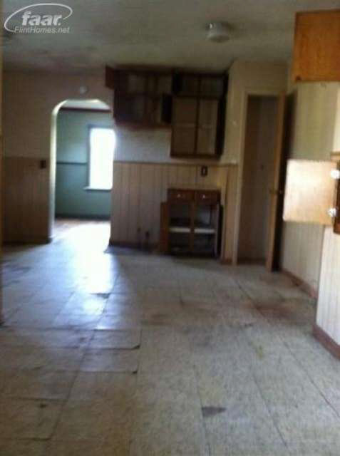 5327 West Frances Road Clio, MI 48420 - Photo 5 of 12 20376289-4.JPG