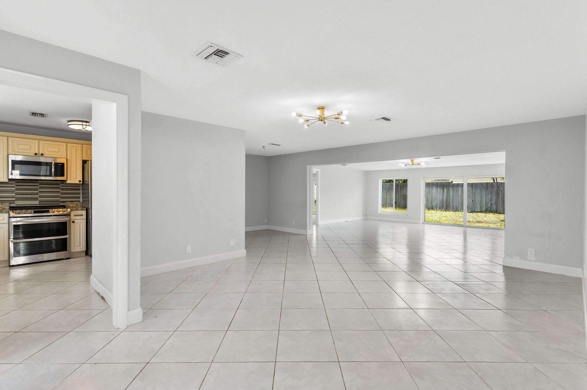 1289 Southwest 7th Street Boca Raton, FL 33486 - Photo 8 of 30 Photo 8