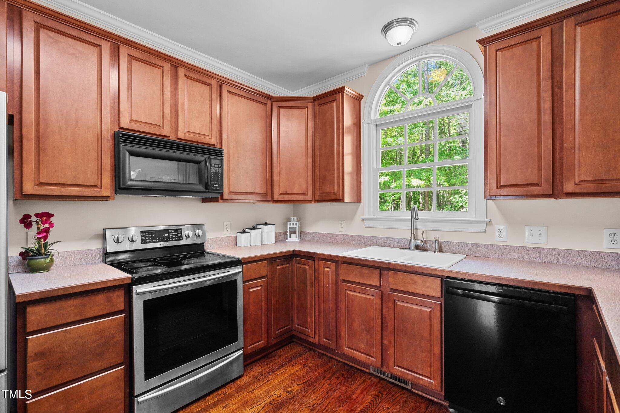 2404 Sunnystone Way Raleigh, NC 27613 - Photo 21 of 51 23-web-or-mls-_NFP1662