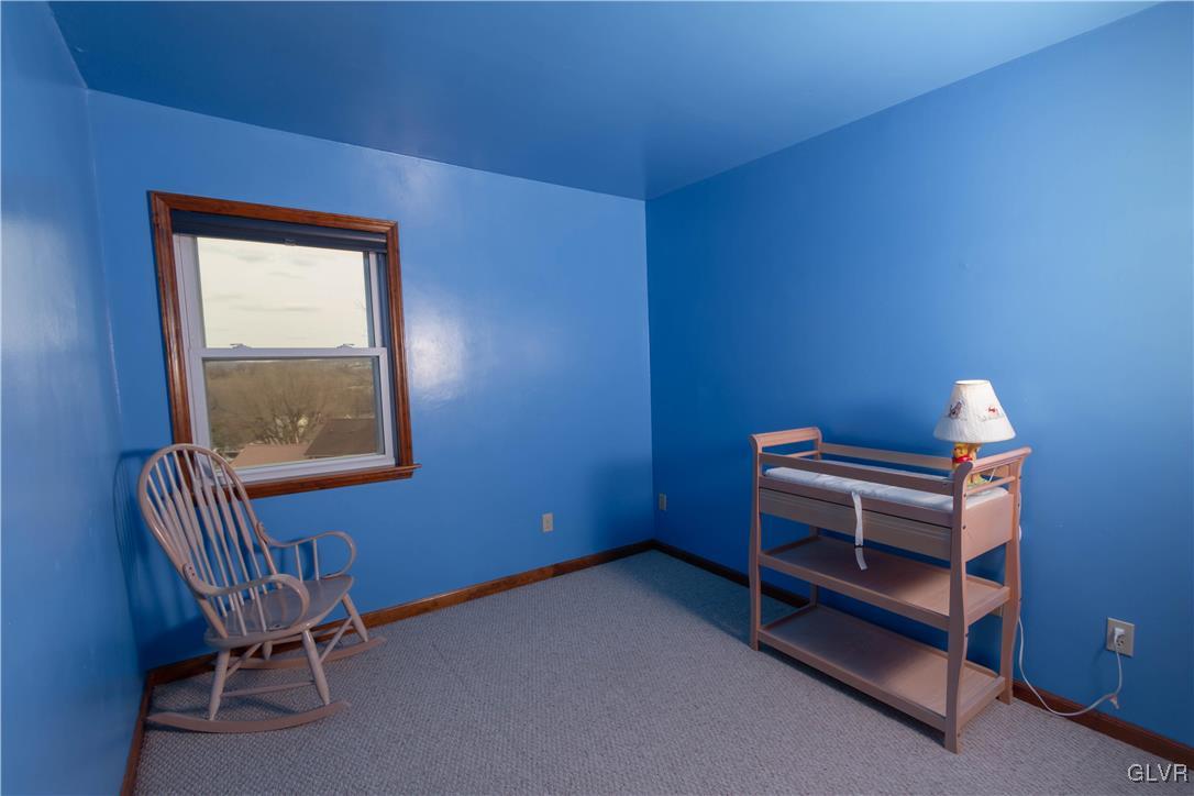 1015 Catasauqua Road Whitehall, PA 18052 - Photo 15 of 24 Gallery Image 15