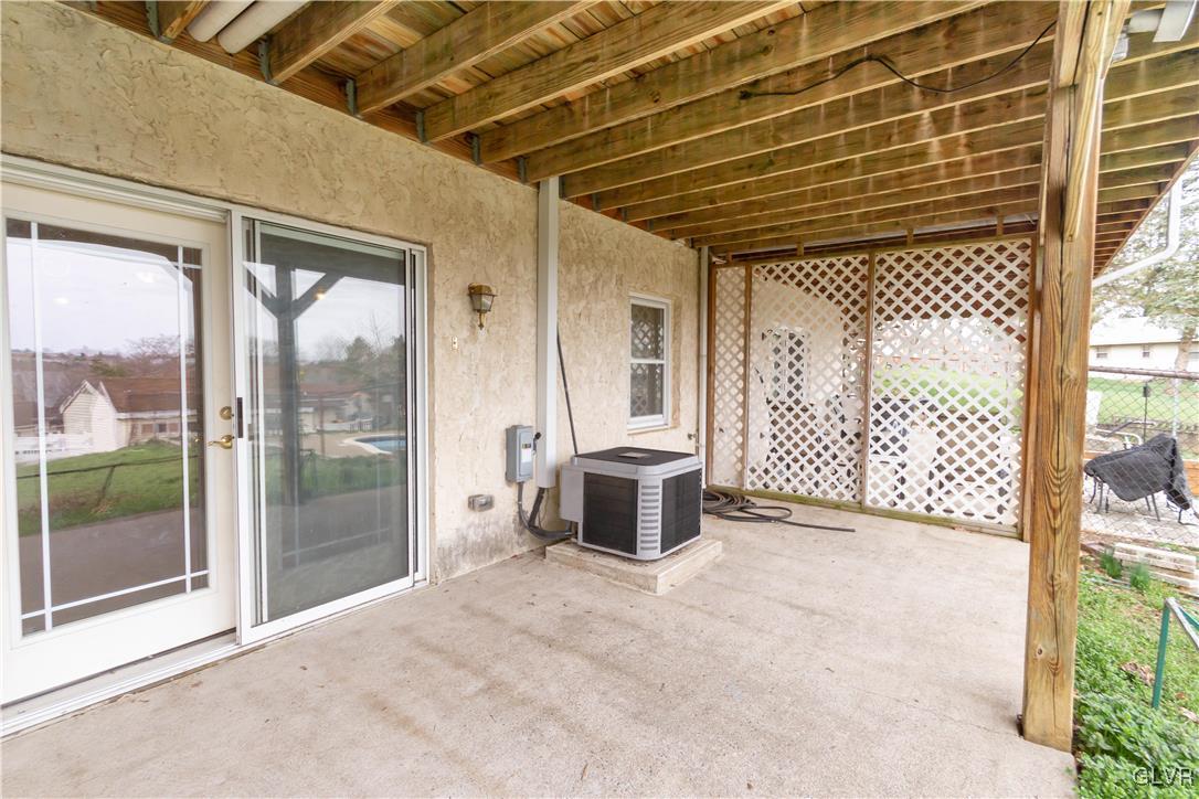 1015 Catasauqua Road Whitehall, PA 18052 - Photo 19 of 24 Gallery Image 19