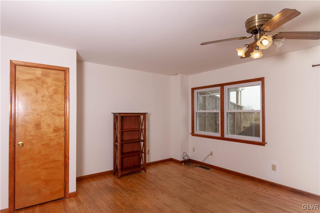 1015 Catasauqua Road Whitehall, PA 18052 - Photo 8 of 24 Gallery Image 8