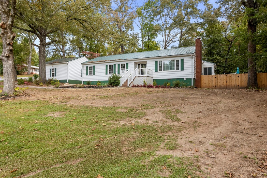 104 North Lovingood Avenue Walhalla, SC 29691 - Photo 3 of 40 Gallery Image 3