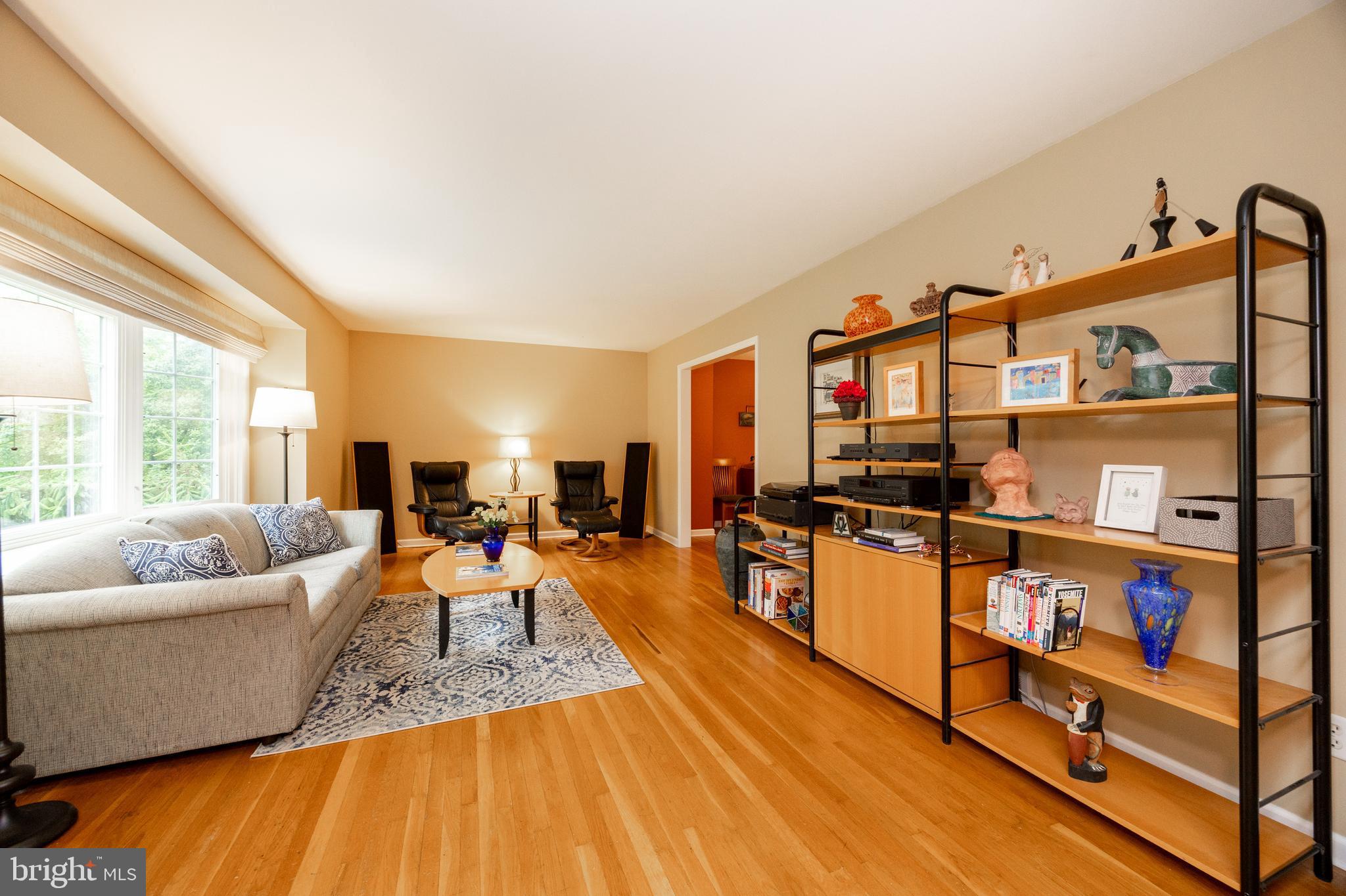 416 Devon Drive Exton, PA 19341 - Photo 11 of 41 Living Room