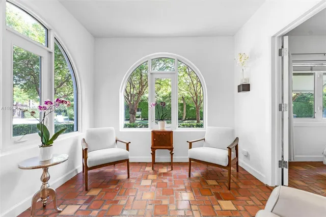 $3,650,000 | 1800 Jefferson Avenue, Miami Beach, FL 33139